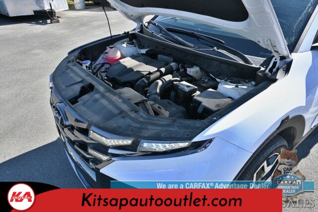 2024 Hyundai Santa Cruz Limited / AWD / Auto Start / Crew Cab / Heated & Cooled Leather Seats / Heated Steering Wheel / Sunroof / Lane Departure & Blind Spot / Apple CarPlay & Android Auto / 360 Camera / Tonneau Cover / 1 Owner Banglore