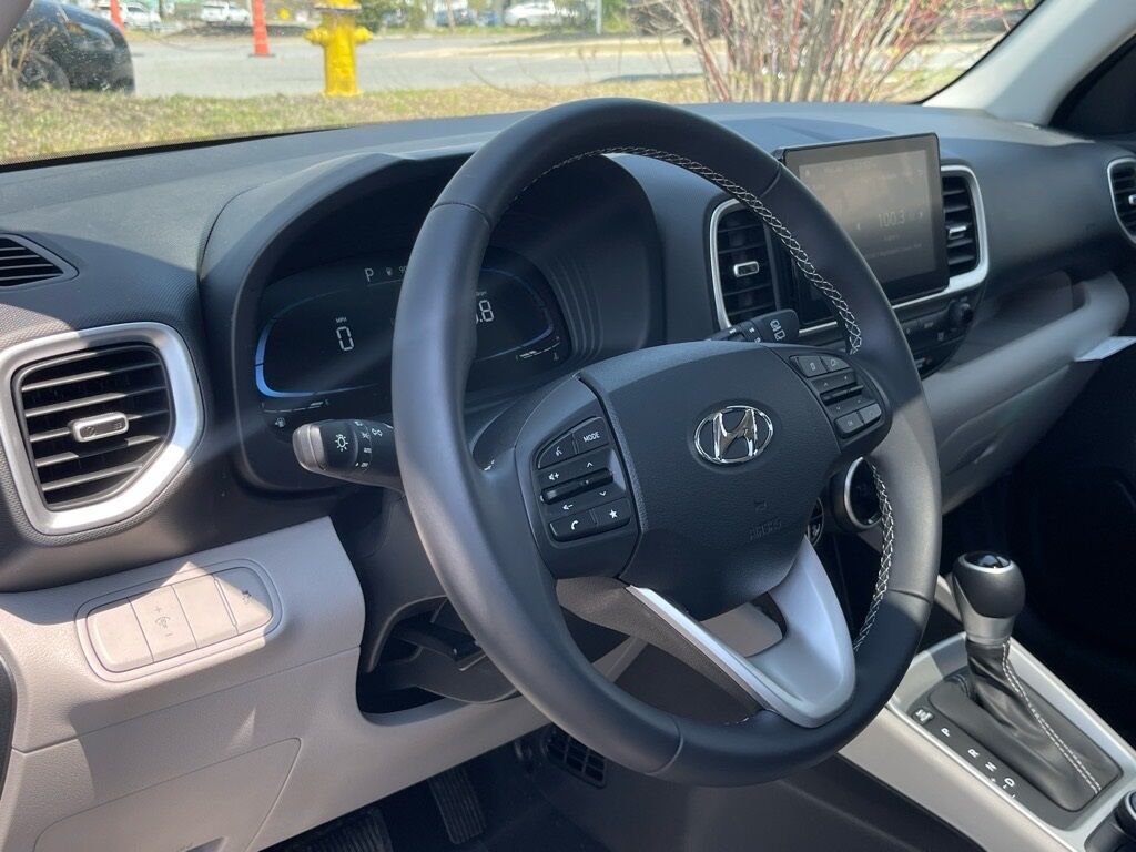 2024 Hyundai Venue SEL Waldorf MD