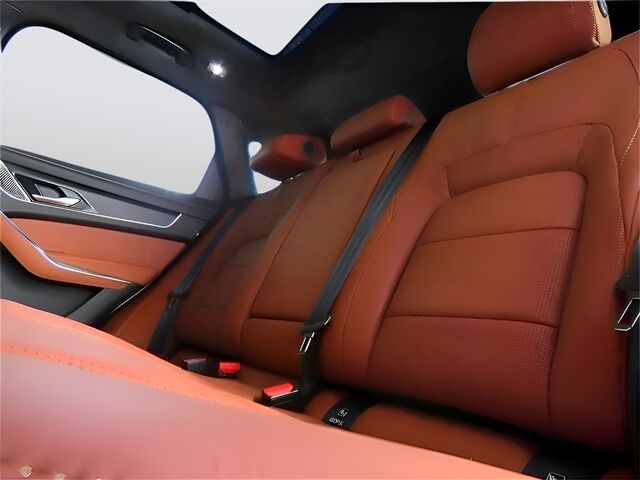 2024 Jaguar F-PACE P400 R-Dynamic S Merriam KS