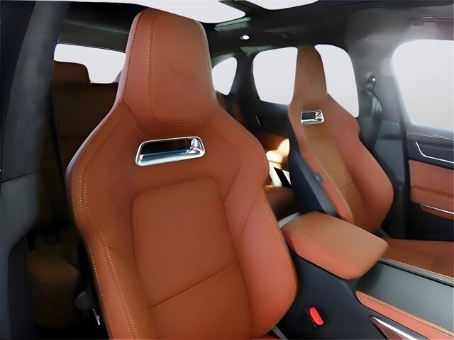 2024 Jaguar F-PACE P400 R-Dynamic S Merriam KS