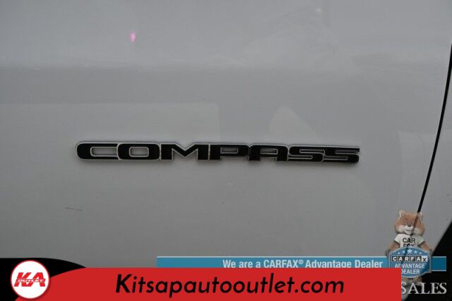 2024 Jeep Compass Latitude / 4X4 / Driver Assist & Convenience Group / Auto Start / Power & Heated Seats / Heated Steering Wheel / Adaptive Cruise / Lane Depart & Blind Spot / Apple CarPlay & Android Auto / 360 Camera / 32 MPG / 1-Owner Banglore