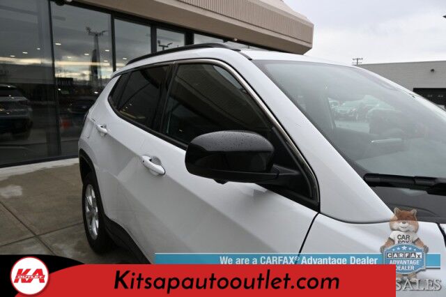 2024 Jeep Compass Latitude / 4X4 / Driver Assist & Convenience Group / Auto Start / Power & Heated Seats / Heated Steering Wheel / Adaptive Cruise / Lane Depart & Blind Spot / Apple CarPlay & Android Auto / 360 Camera / 32 MPG / 1-Owner Banglore