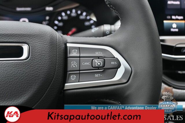 2024 Jeep Compass Latitude / 4X4 / Driver Assist & Convenience Group / Auto Start / Power & Heated Seats / Heated Steering Wheel / Adaptive Cruise / Lane Depart & Blind Spot / Apple CarPlay & Android Auto / 360 Camera / 32 MPG / 1-Owner Banglore