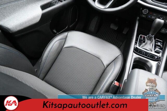 2024 Jeep Compass Latitude / 4X4 / Driver Assist & Convenience Group / Auto Start / Power & Heated Seats / Heated Steering Wheel / Adaptive Cruise / Lane Depart & Blind Spot / Apple CarPlay & Android Auto / 360 Camera / 32 MPG / 1-Owner Banglore