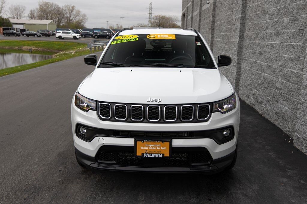 2024 Jeep Compass Latitude Lux Kenosha WI