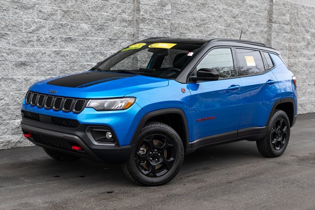 2024 Jeep Compass Trailhawk Kenosha WI