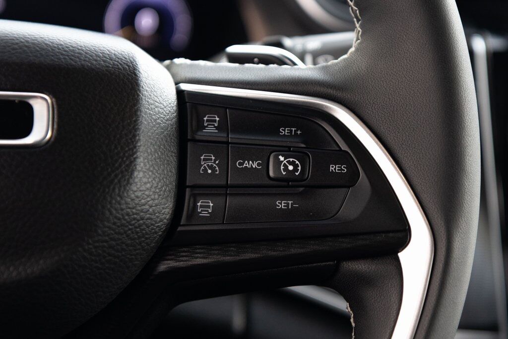2024 Jeep Grand Cherokee Altitude X Kenosha WI
