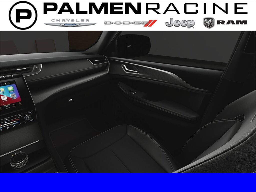 2024 Jeep Grand Cherokee L Altitude Racine WI