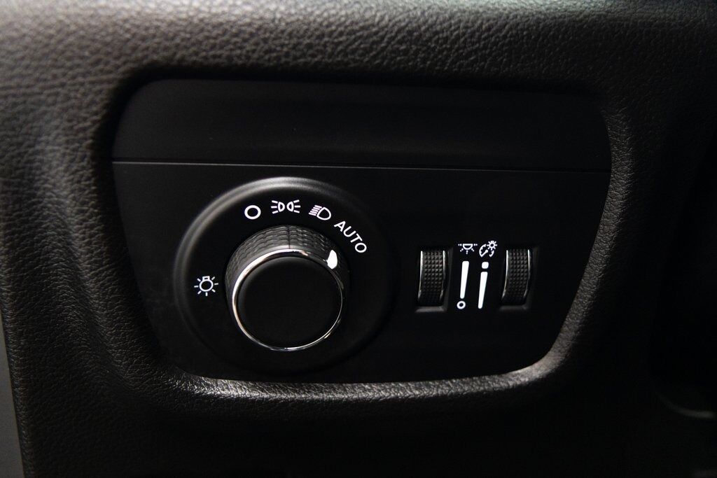 2024 Jeep Grand Cherokee L Altitude X Kenosha WI