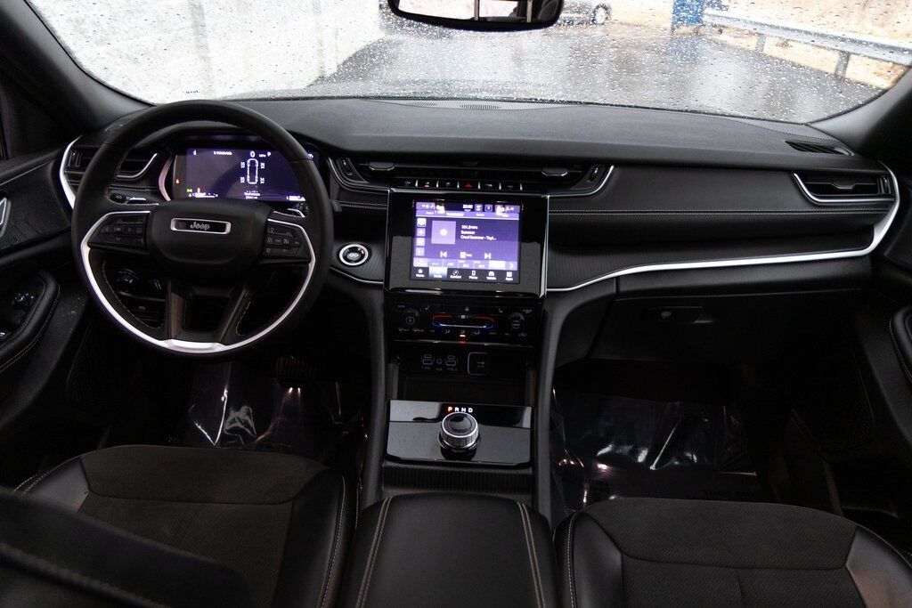 2024 Jeep Grand Cherokee L Altitude X Kenosha WI