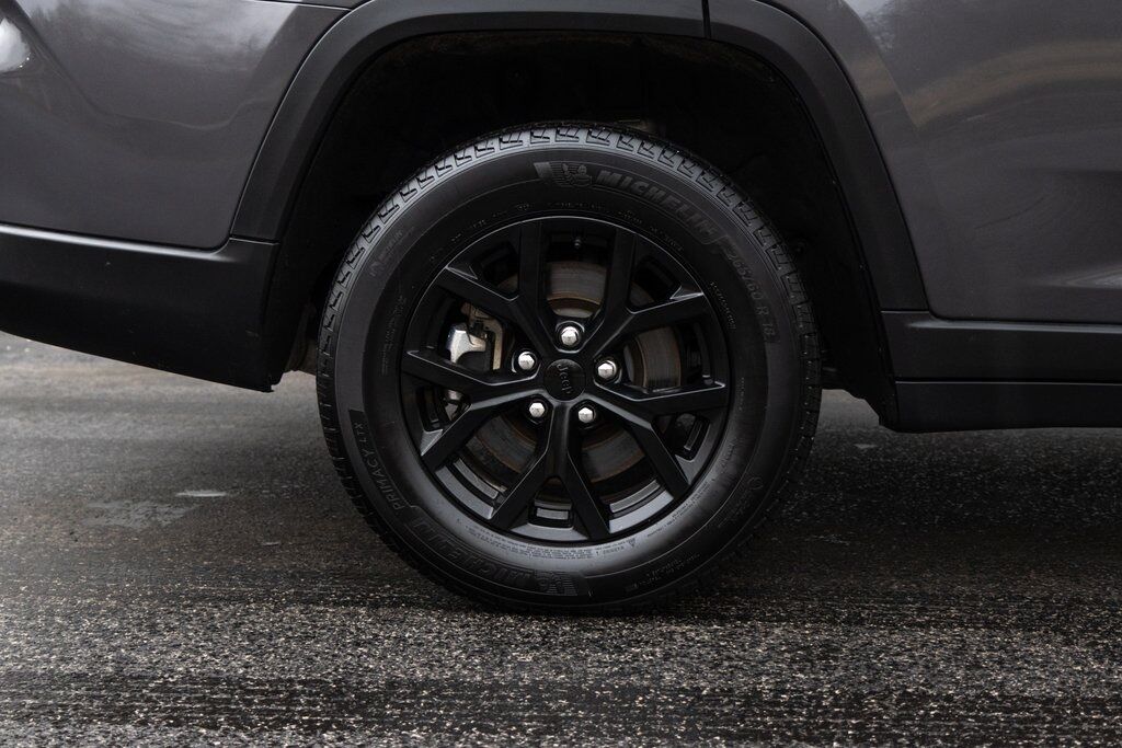 2024 Jeep Grand Cherokee L Altitude X Kenosha WI