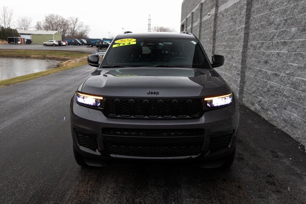 2024 Jeep Grand Cherokee L Altitude X Kenosha WI