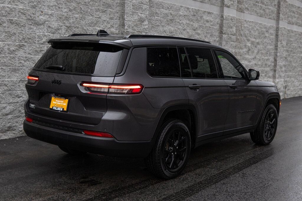 2024 Jeep Grand Cherokee L Altitude X Kenosha WI