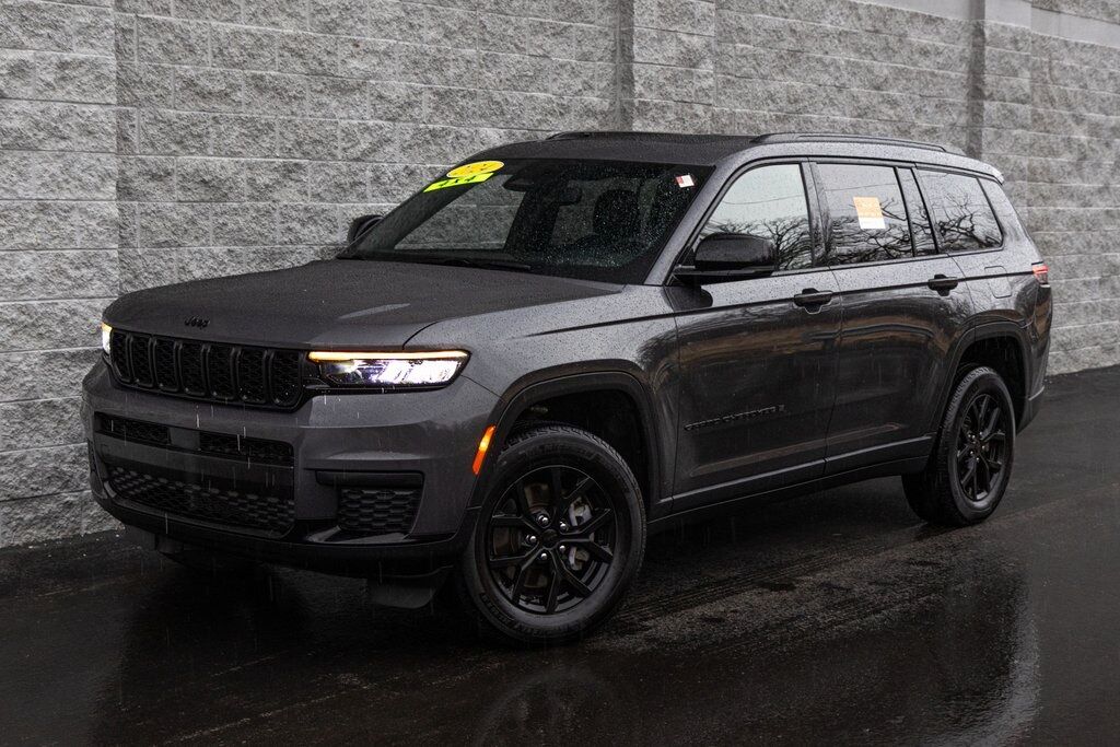 2024 Jeep Grand Cherokee L Altitude X Kenosha WI