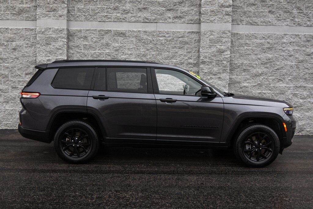 2024 Jeep Grand Cherokee L Altitude X Kenosha WI