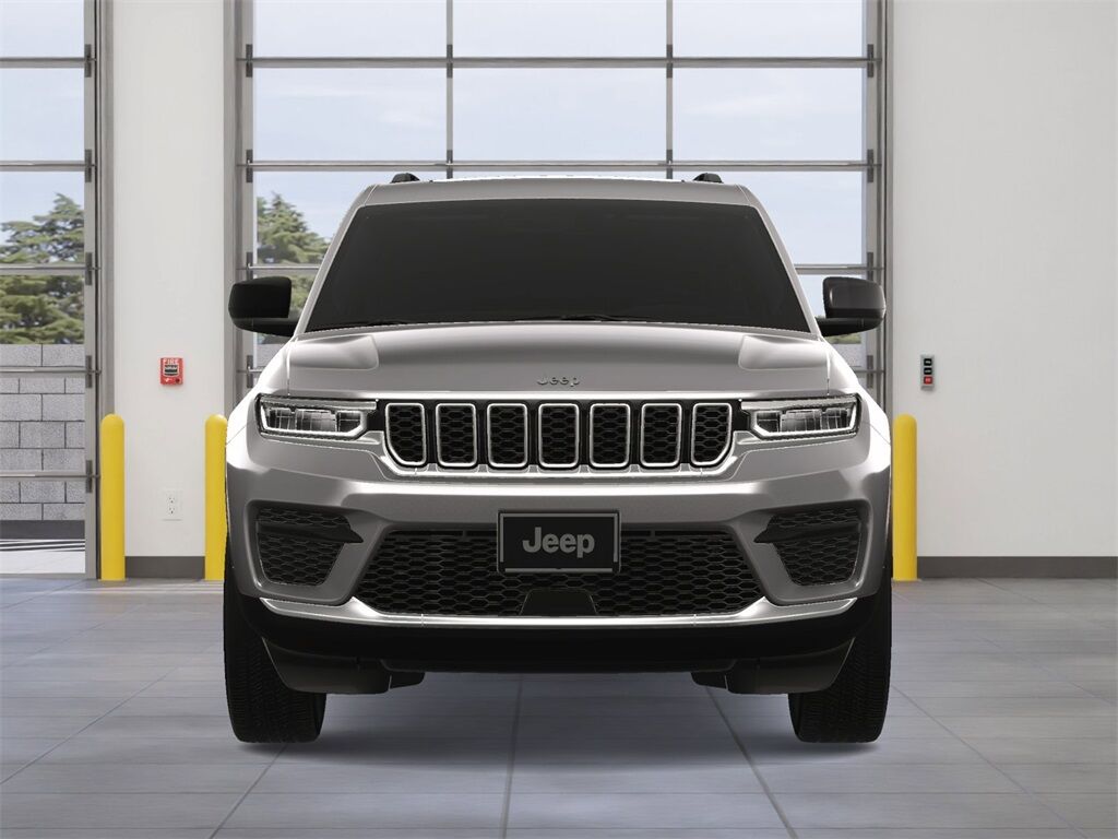 2024 Jeep Grand Cherokee Laredo Kenosha WI