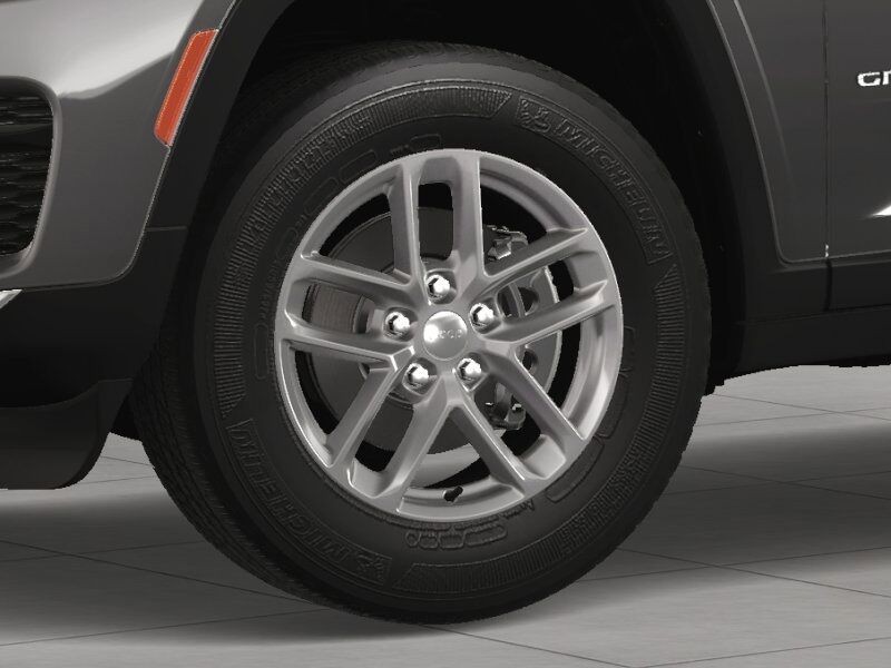 2024 Jeep Grand Cherokee Laredo Kenosha WI