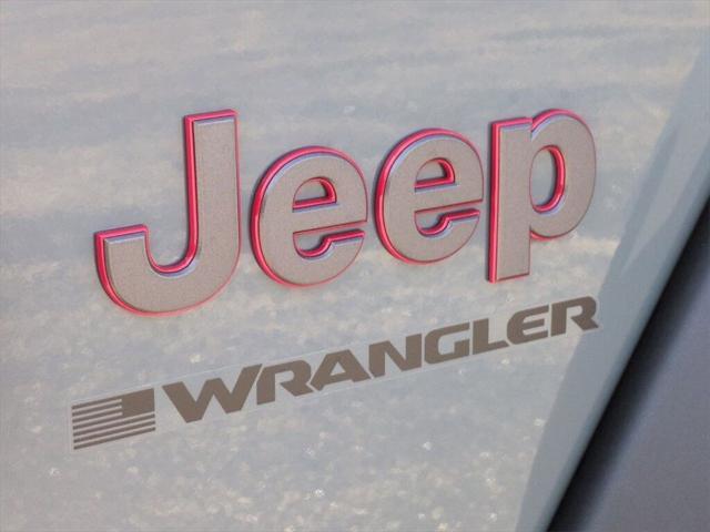 2024 Jeep Wrangler 4-DOOR RUBICON Racine WI