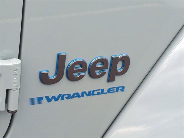 2024 Jeep Wrangler 4xe WRANGLER 4-DOOR SPORT S 4xe Racine WI
