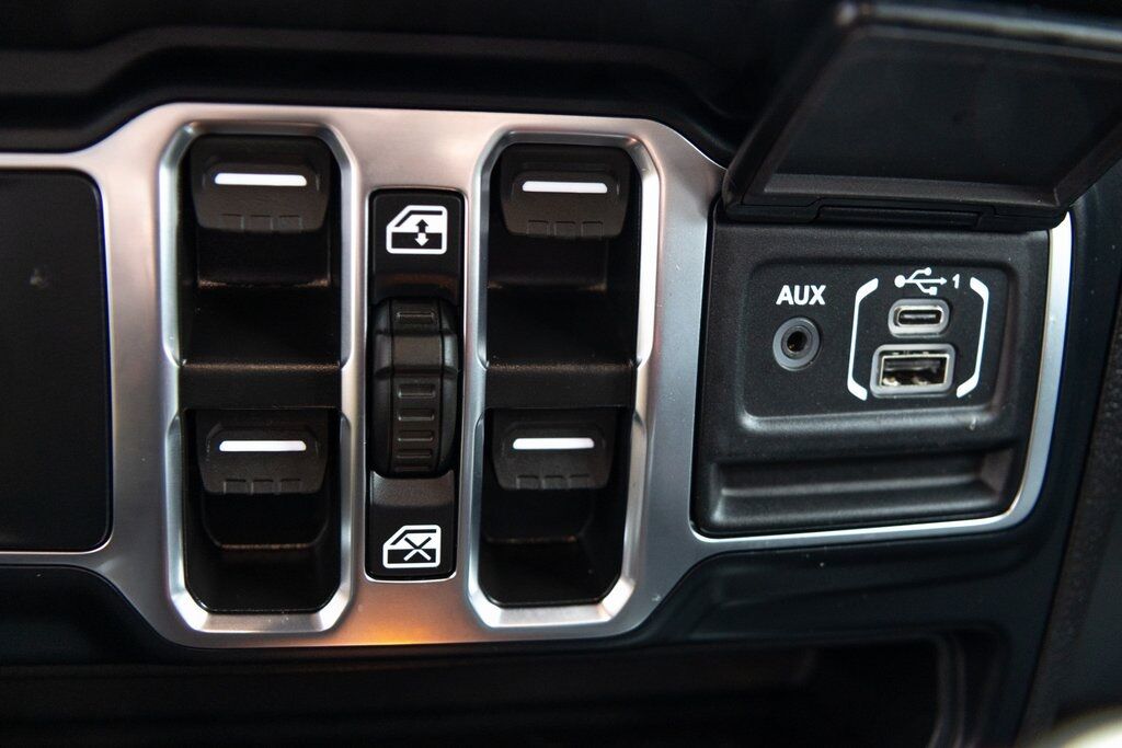 2024 Jeep Wrangler Sahara Kenosha WI