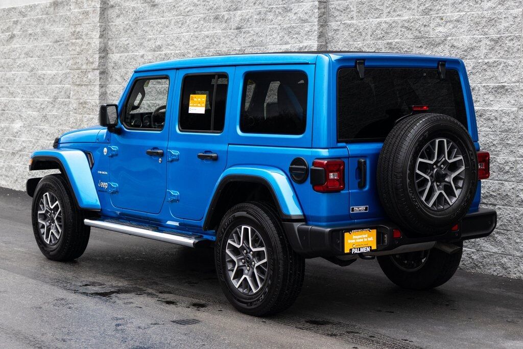 2024 Jeep Wrangler Sahara Kenosha WI