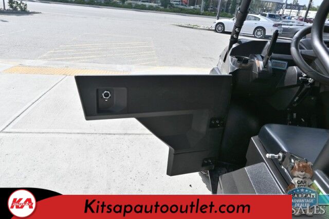 2024 Kawasaki MULE PRO-FIT 1000CC LE / 4X4 / Seats 6 / TRANS CAB SYSTEM Extendable Bed / Open Trails Plow System / Full Windshield / Roof / WARN VRX Winch / Tow Pkg / PAYLOAD: 1,574LBS / Tow Capacity: 2,000LBS Banglore