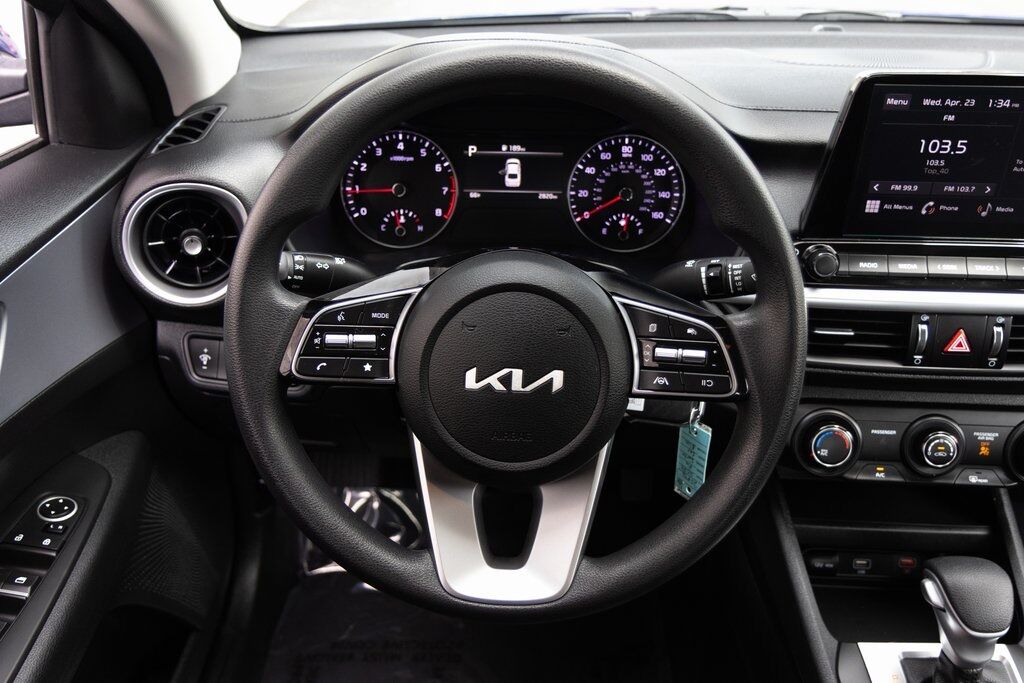 2024 Kia Forte LXS Kenosha WI