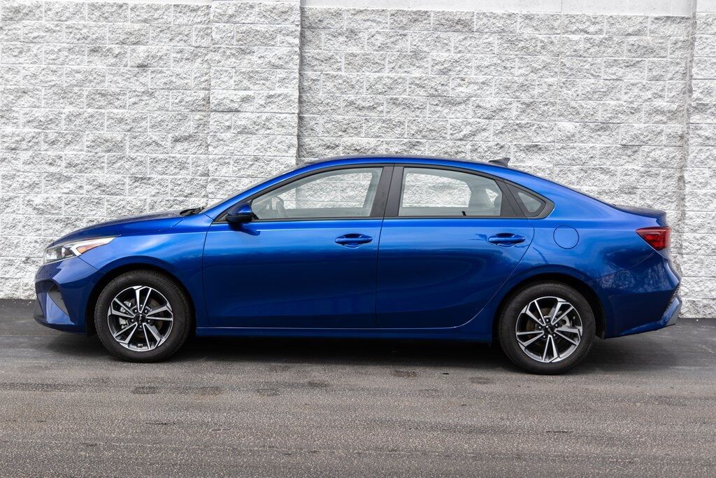 2024 Kia Forte LXS Kenosha WI