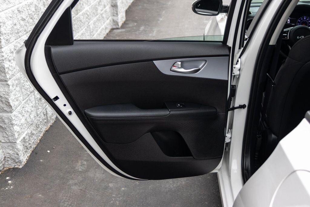 2024 Kia Forte LXS Kenosha WI