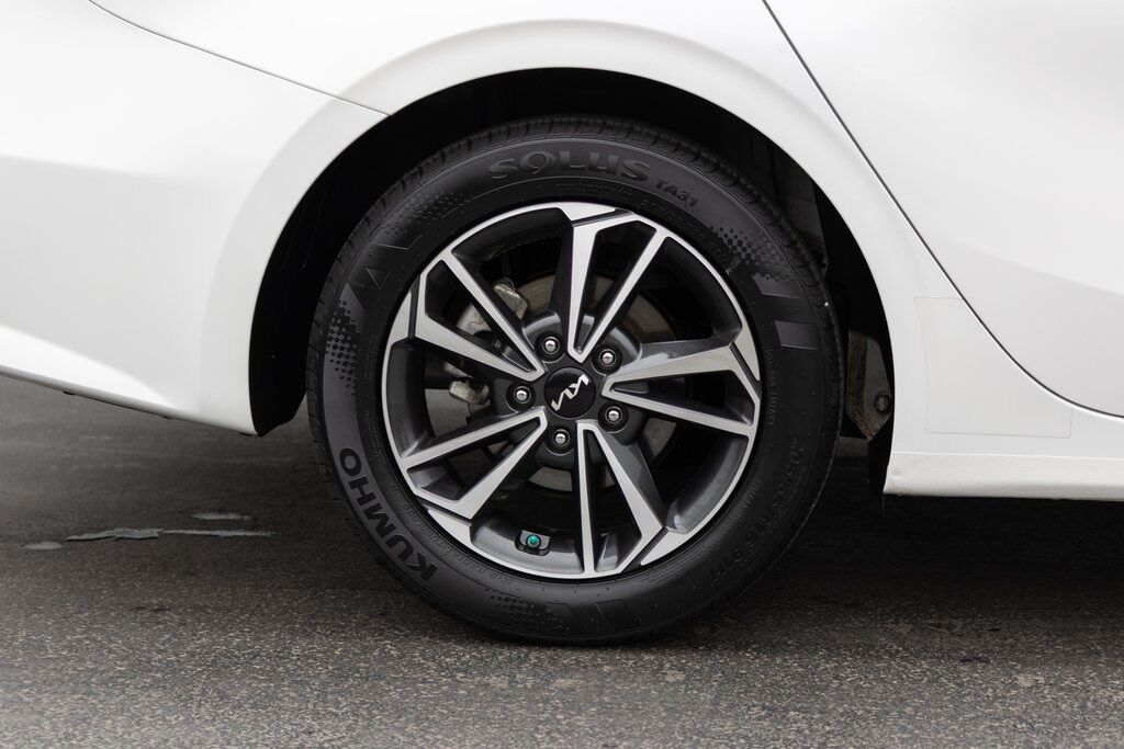 2024 Kia Forte LXS Kenosha WI