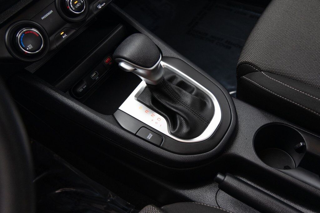 2024 Kia Forte LXS Kenosha WI