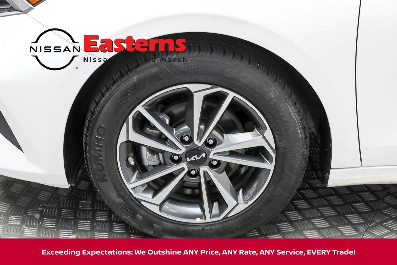 2024 Kia Forte LXS White Marsh MD