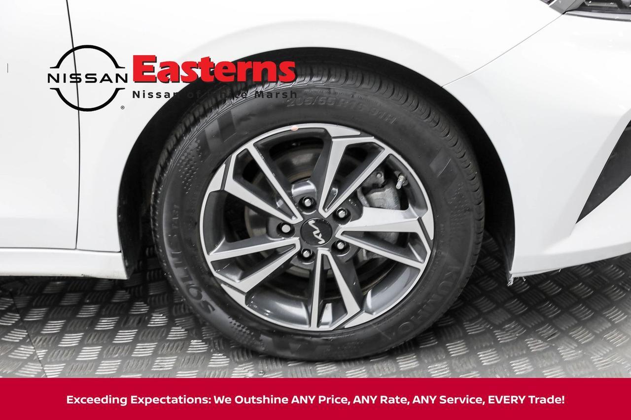 2024 Kia Forte LXS White Marsh MD