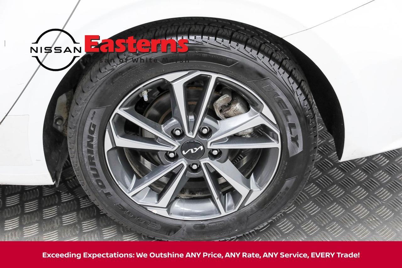 2024 Kia Forte LXS White Marsh MD