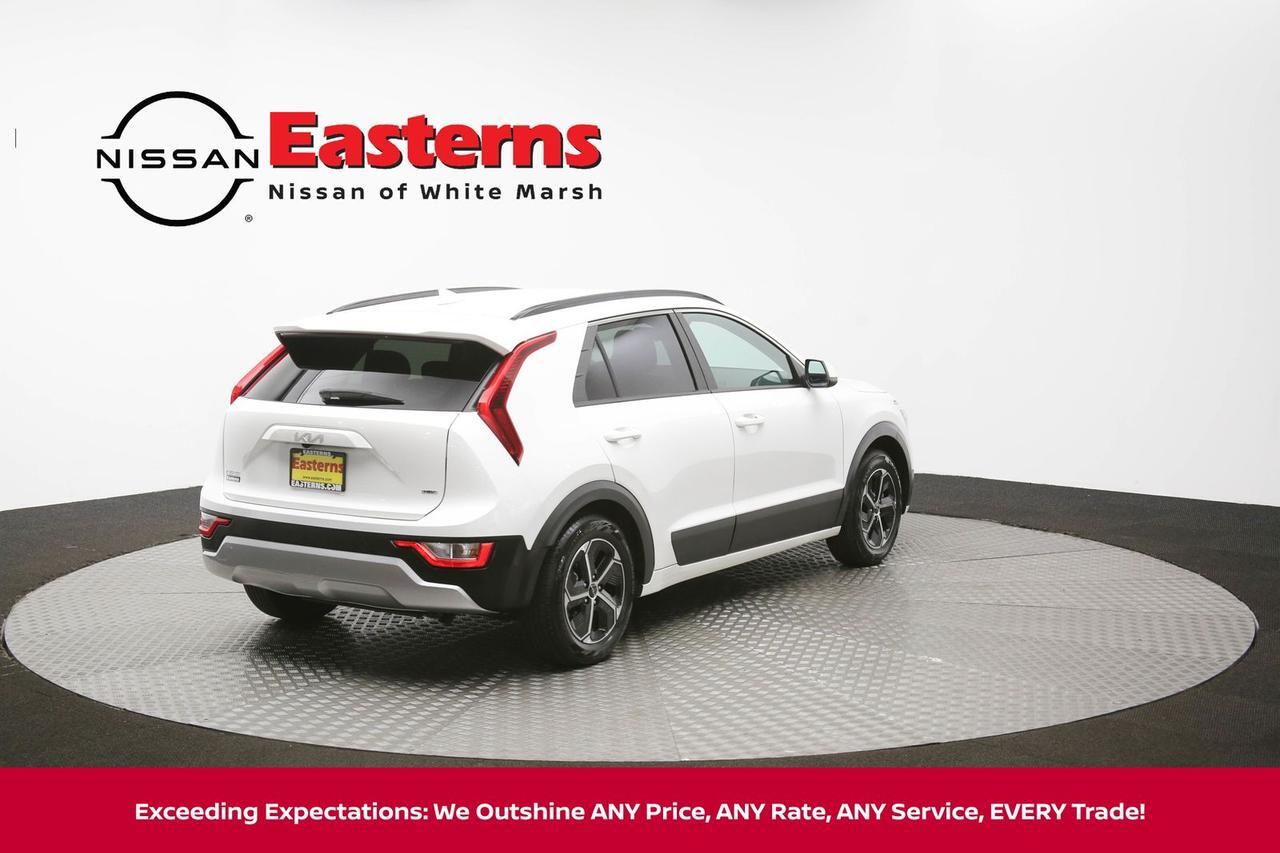 2024 Kia Niro LX White Marsh MD