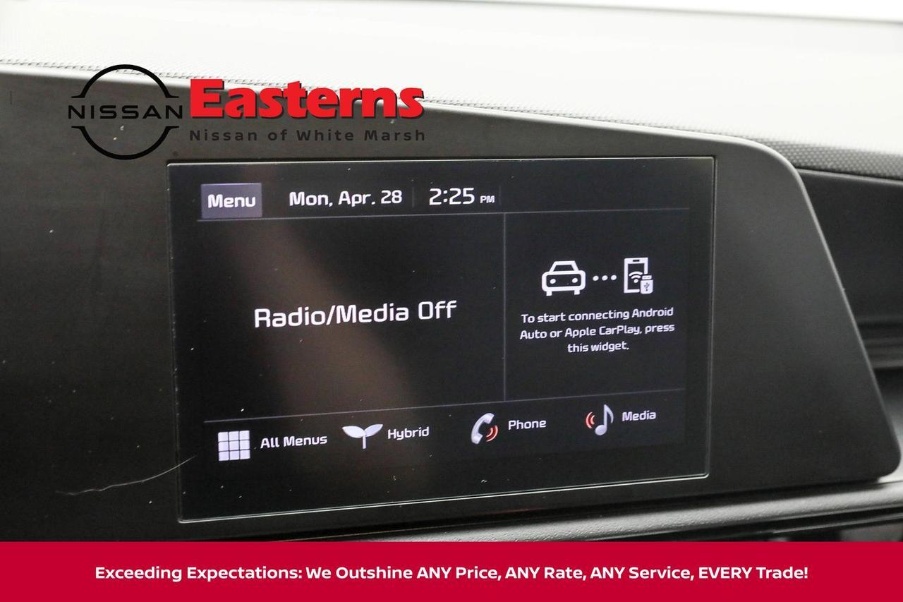 2024 Kia Niro LX White Marsh MD