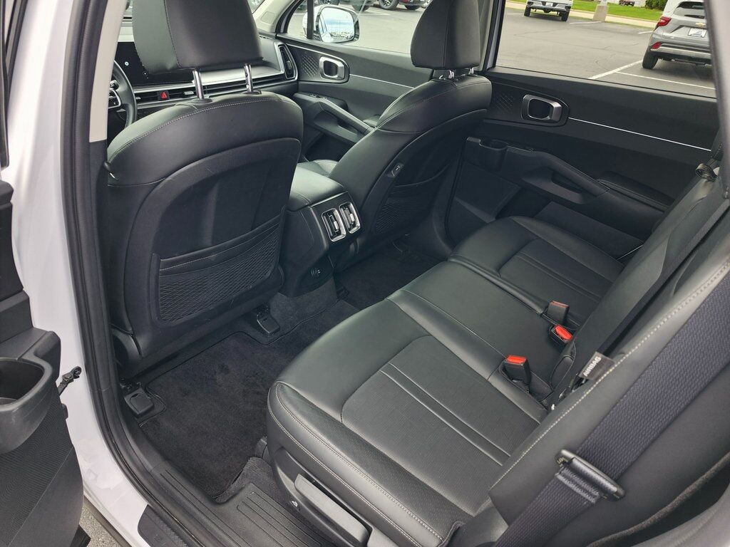 2024 Kia Sorento S Green Bay WI