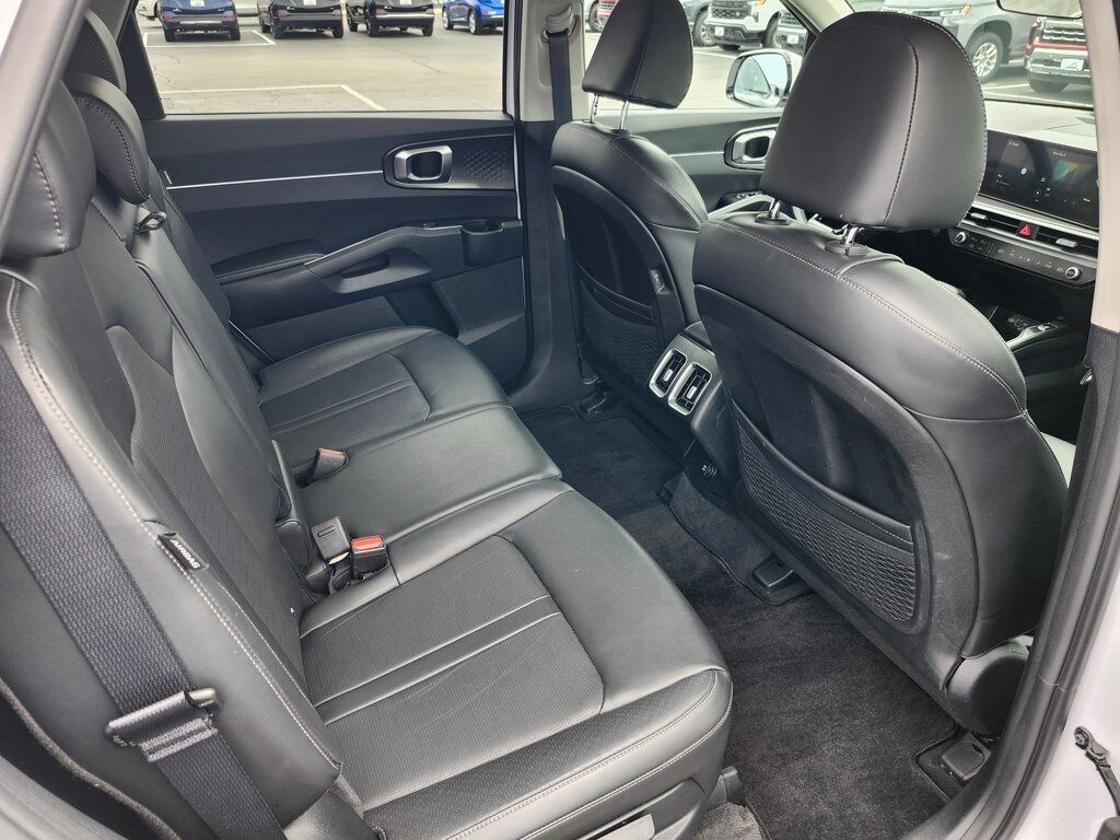 2024 Kia Sorento S Green Bay WI