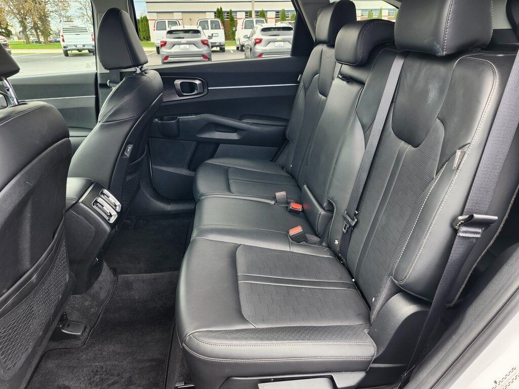 2024 Kia Sorento S Green Bay WI