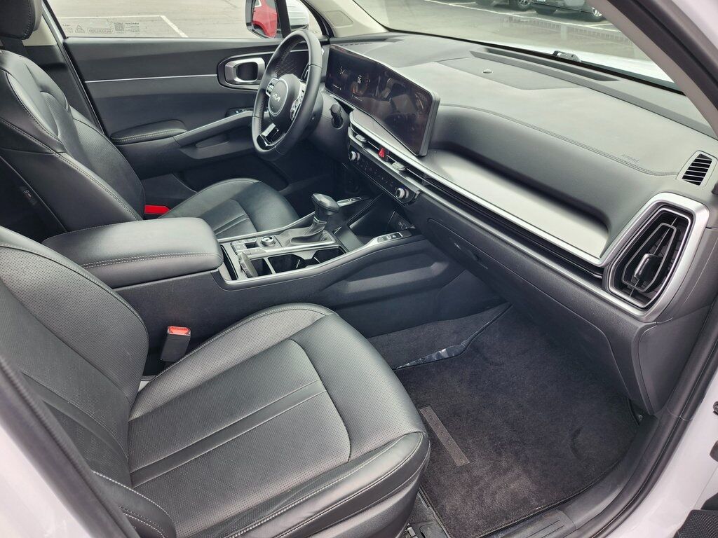 2024 Kia Sorento S Green Bay WI