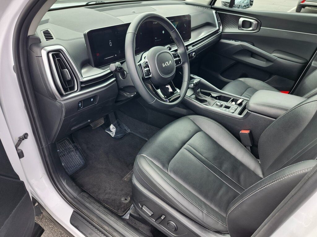 2024 Kia Sorento S Green Bay WI