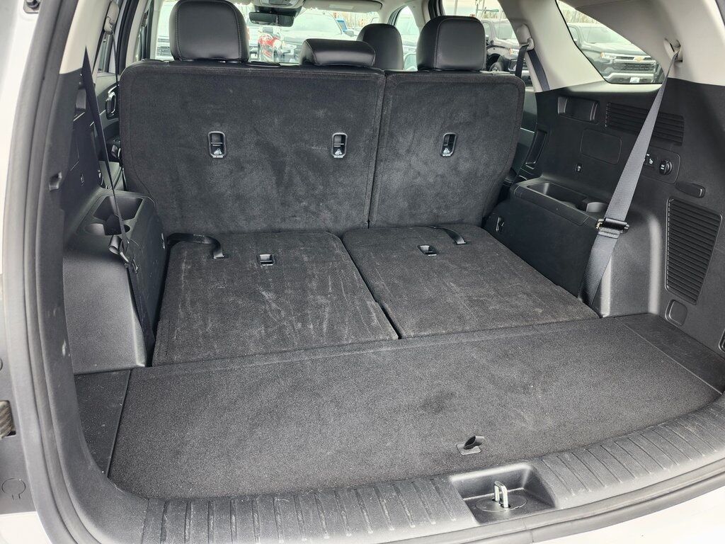 2024 Kia Sorento S Green Bay WI