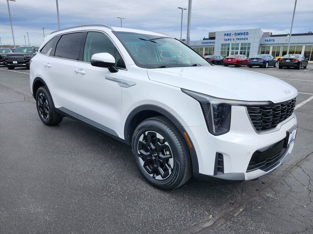 2024 Kia SORENTO S