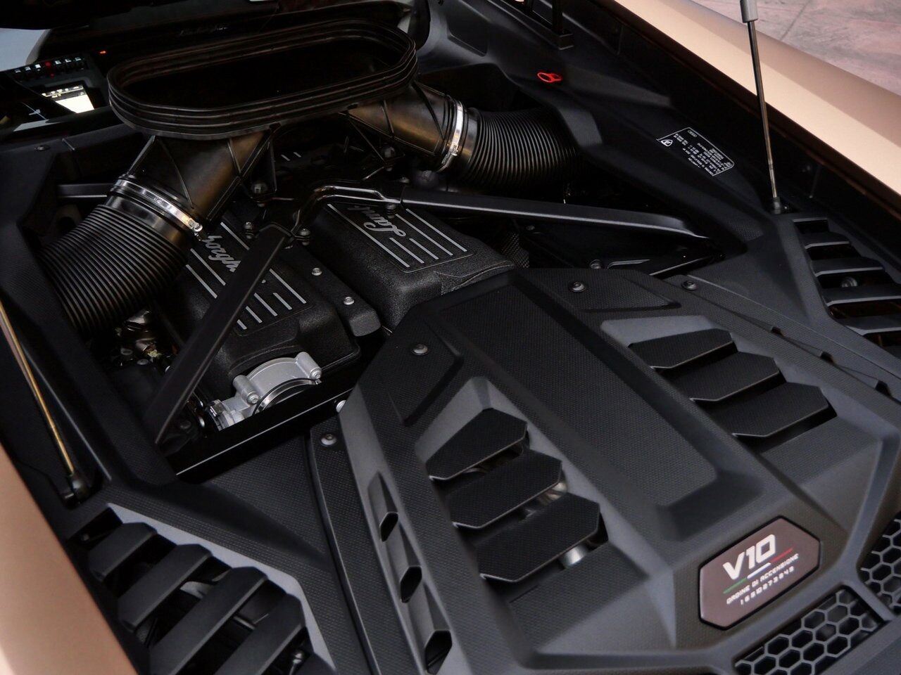 2024 Lamborghini Huracan Sterrato Lawrence KS