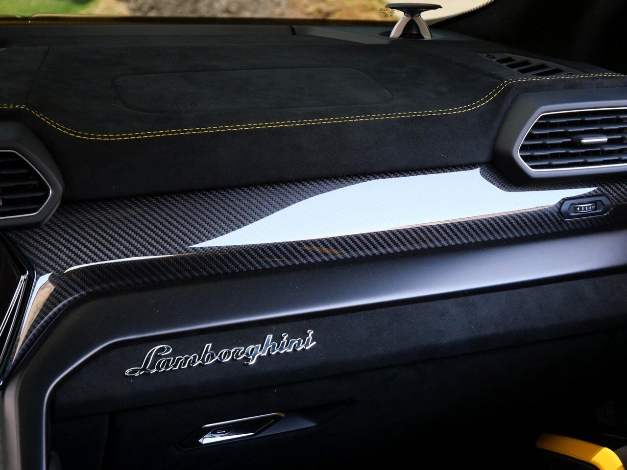 2024 Lamborghini Urus Performante Performante Lawrence KS