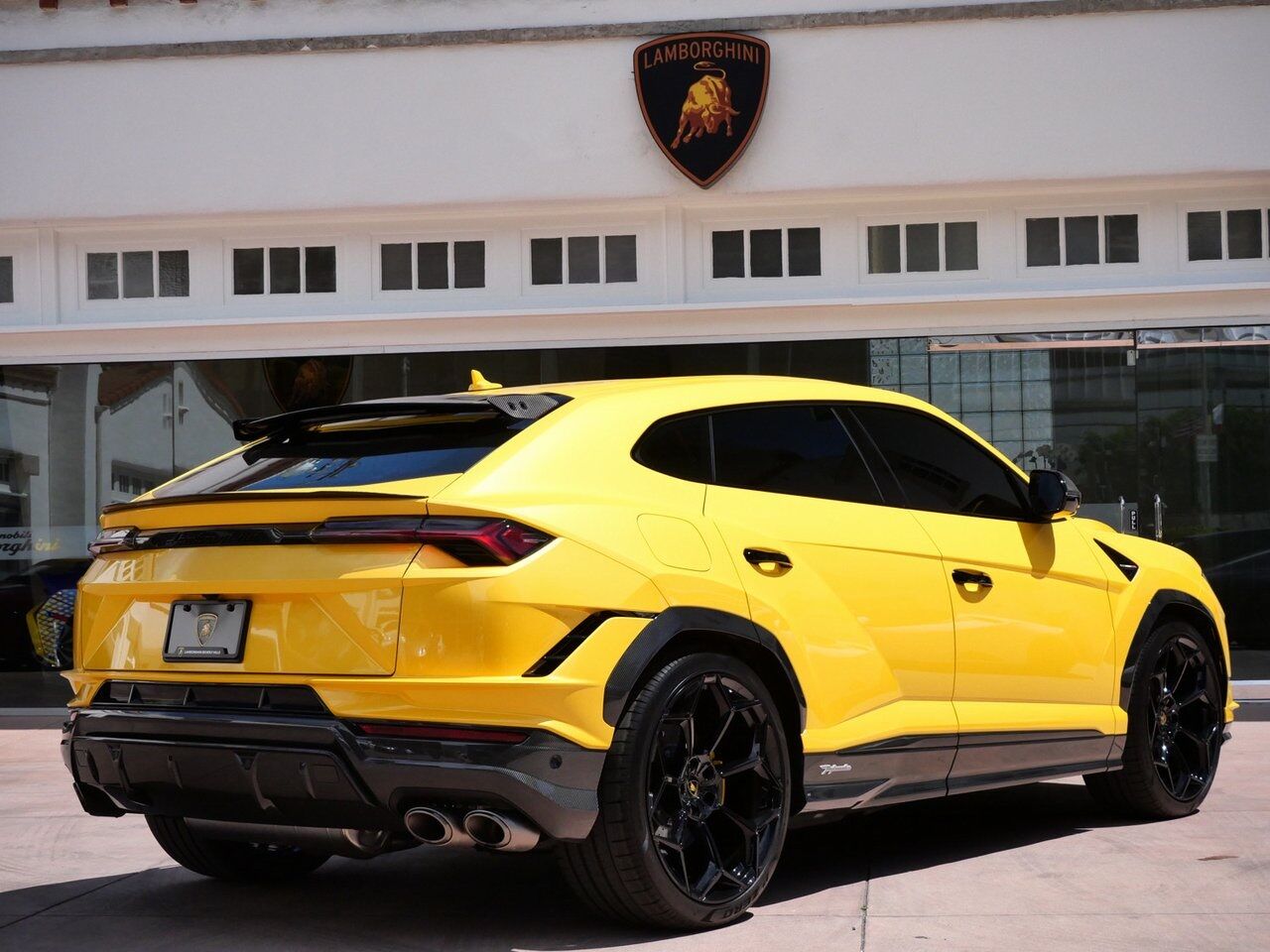 2024 Lamborghini Urus Performante Performante