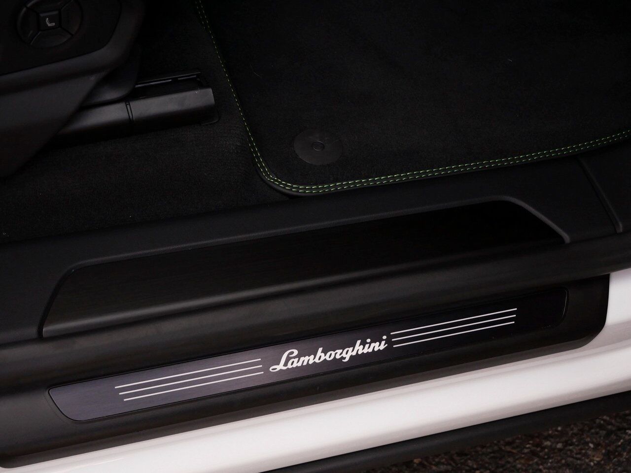 2024 Lamborghini Urus S S Lawrence KS