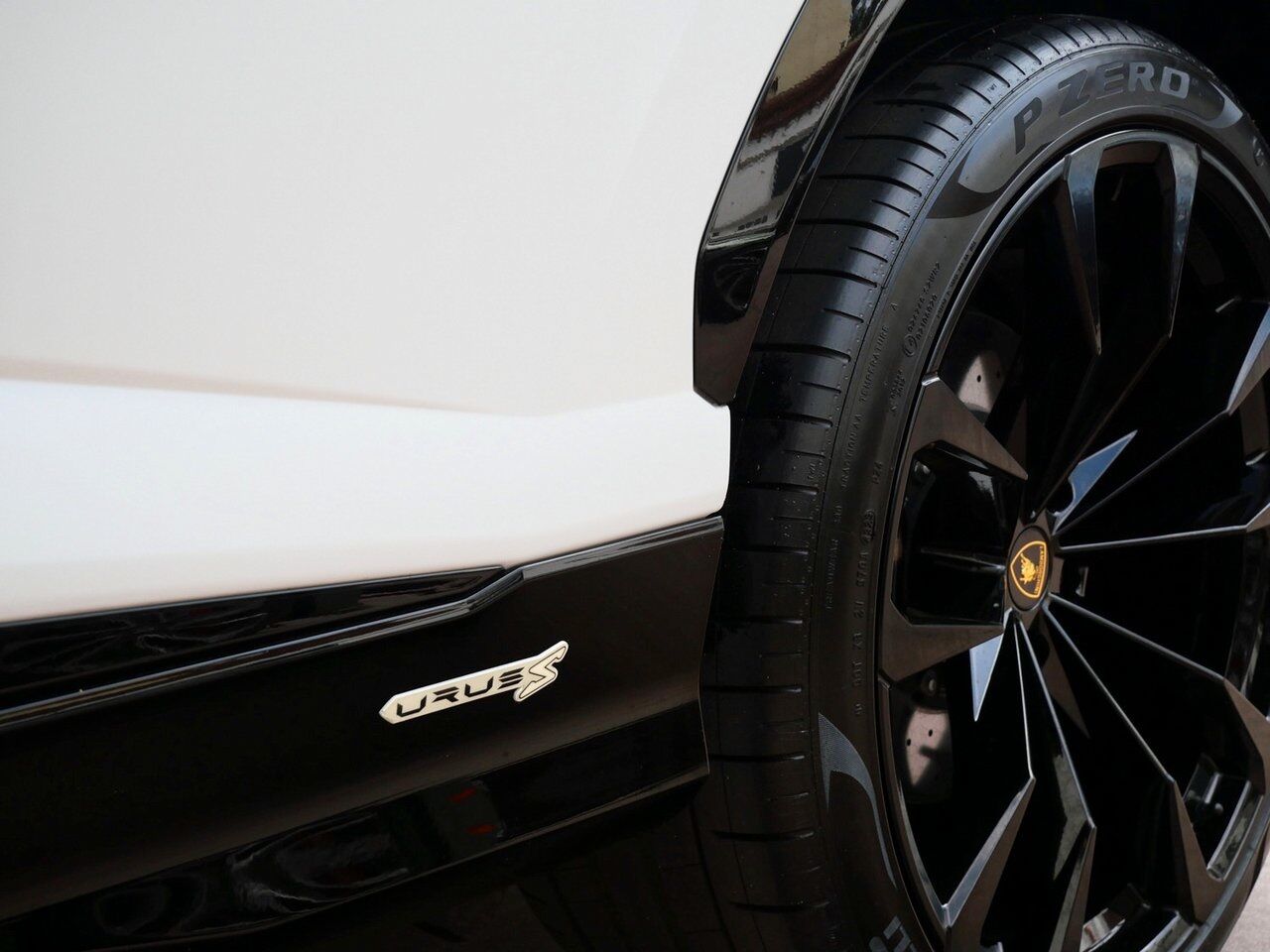 2024 Lamborghini Urus S S Lawrence KS