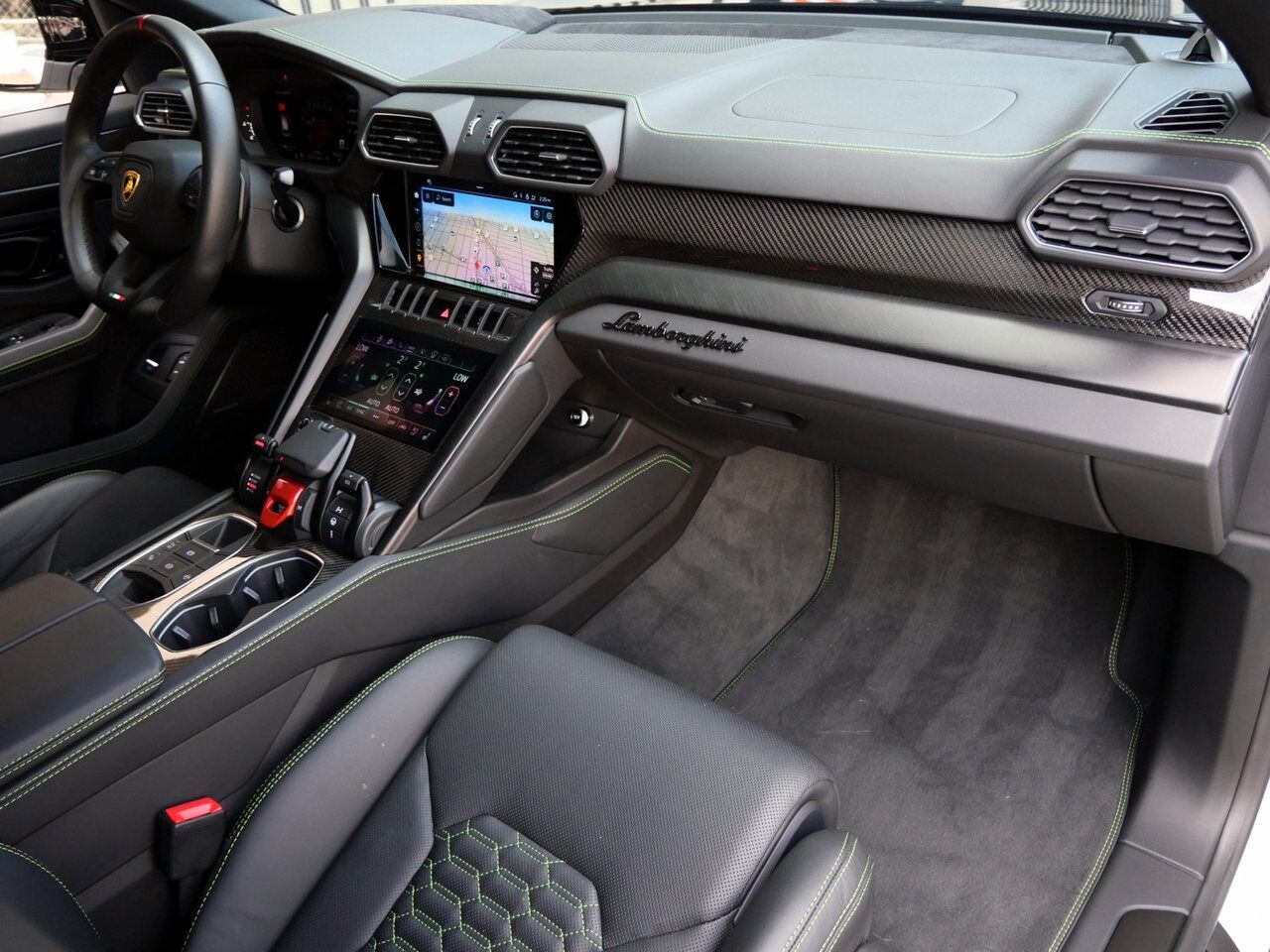 2024 Lamborghini Urus S S Lawrence KS