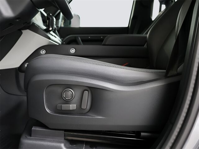 2024 Land Rover Defender 110 S Merriam KS